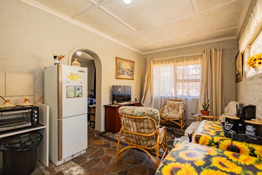 7 Bedroom Property for Sale in Protea Heights Western Cape